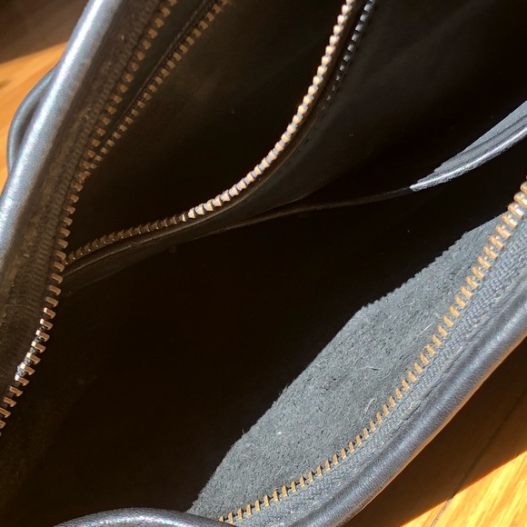 Coach full leather black crossbody - Picture 5 of 7